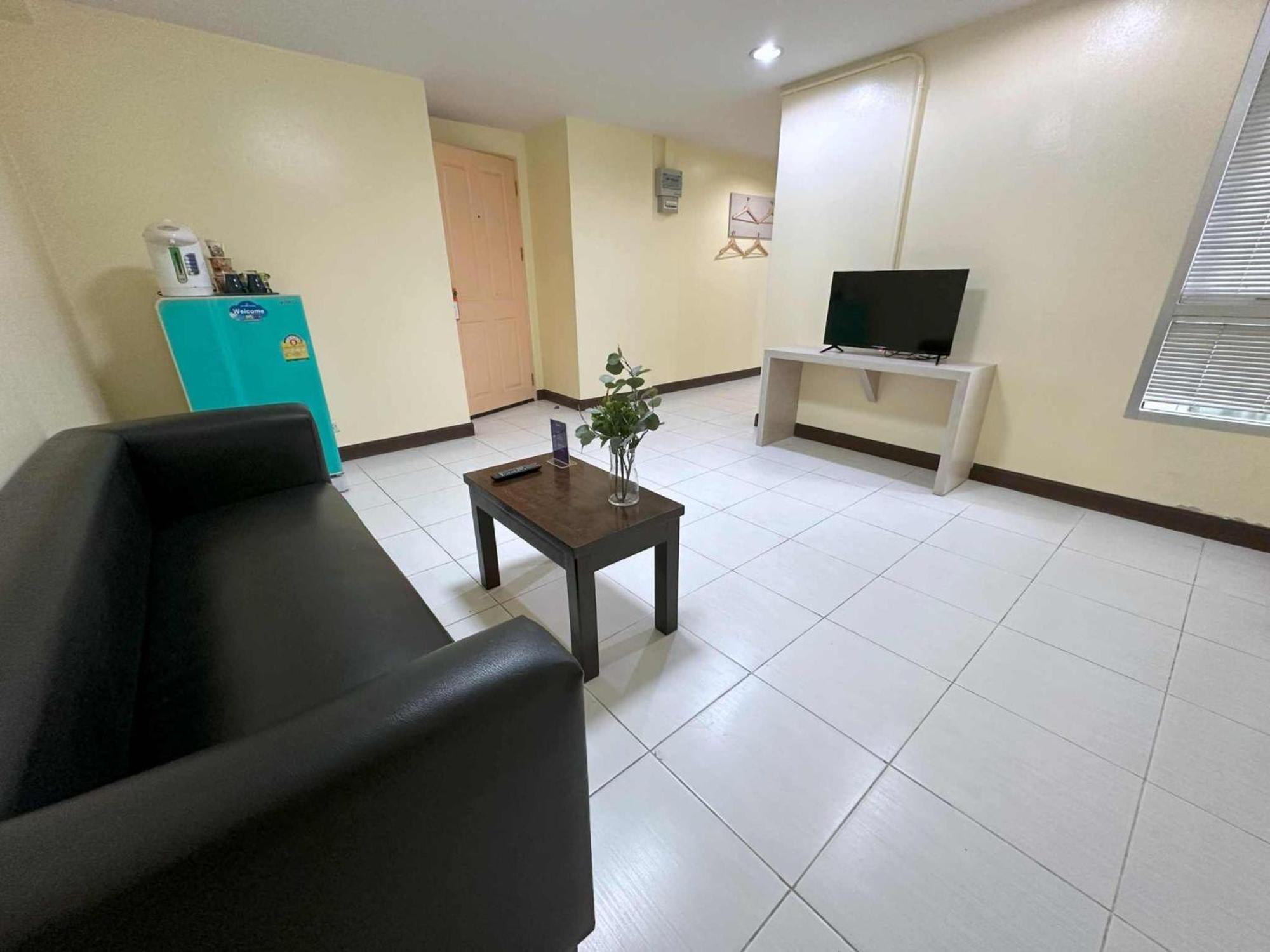 Aryan Suites Hotel Bangkok Eksteriør billede