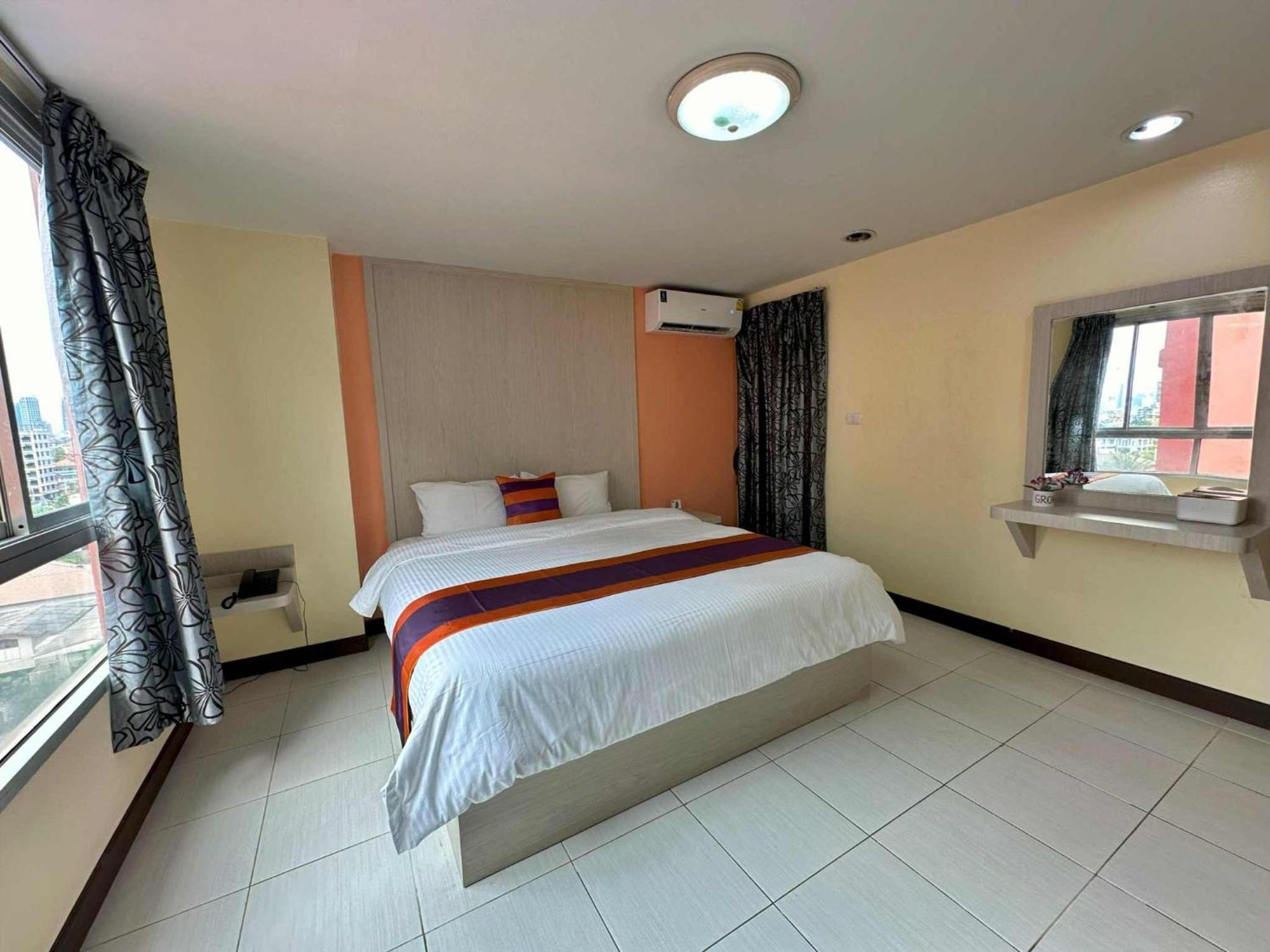 Aryan Suites Hotel Bangkok Eksteriør billede