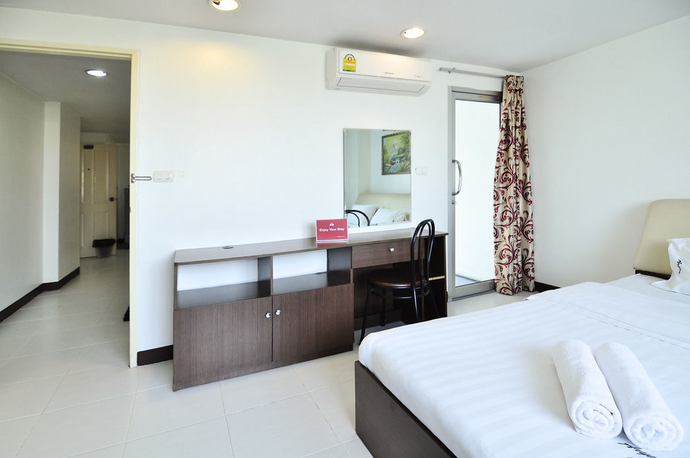 Aryan Suites Hotel Bangkok Eksteriør billede